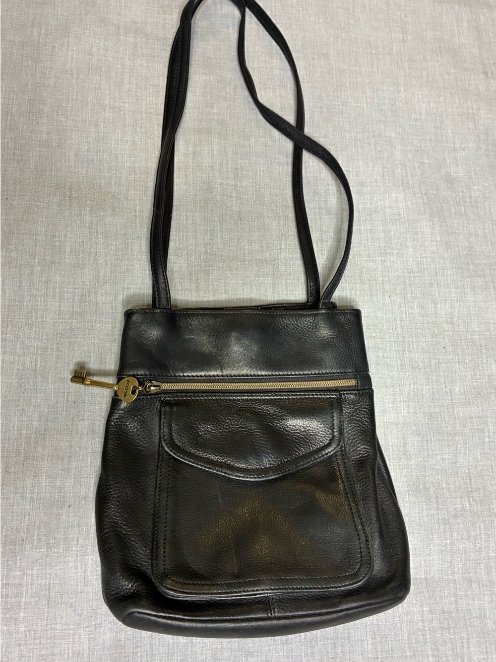 Vintage Fossil Pebbled Black Leather Crossbody Bag With Brass Key Charm